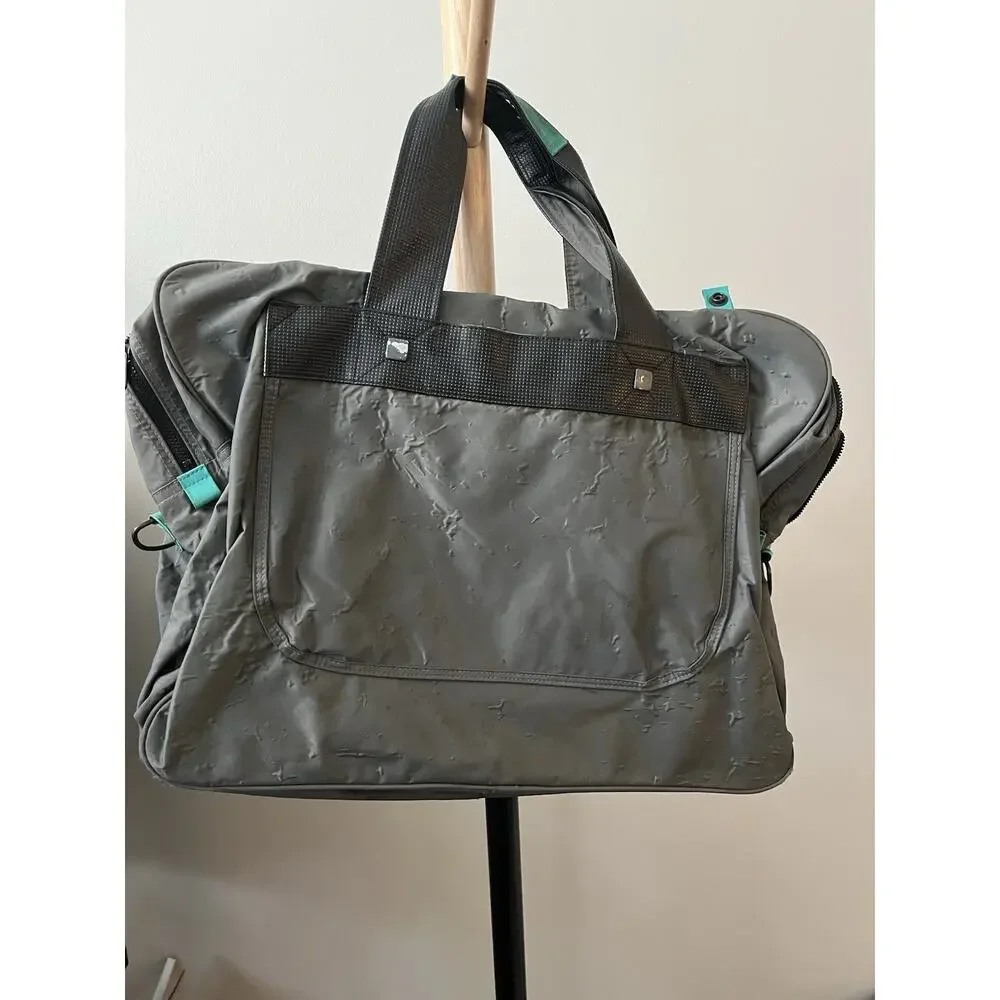 Habitat Worn Wear Sturdy Briefcase Bag with Strap Black With Pocket In The Front